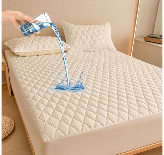 Protège Matelas imperméable et Lavables ( 4 places )